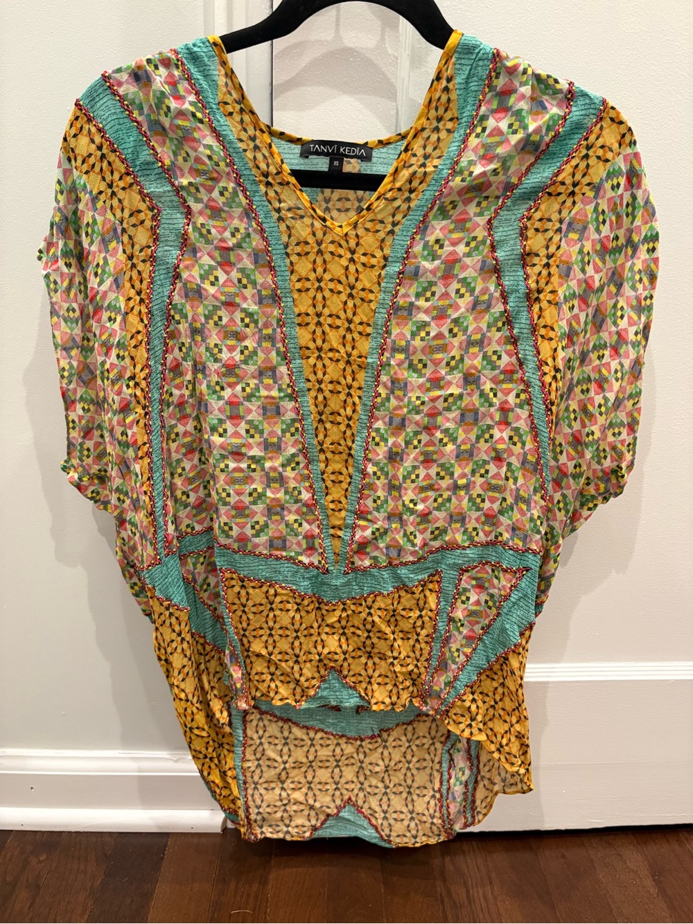 Tanvi Kedia Geometric Print Rayon Blouse Top XS High Low Boho Colorful